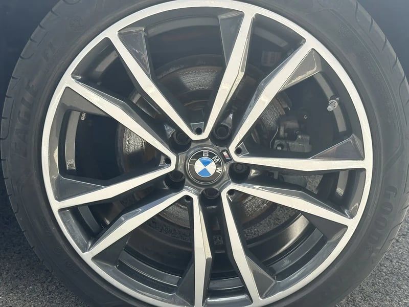 Photo de la voiture BMW X2 F39 xDrive 25e 220 ch BVA6 M Sport