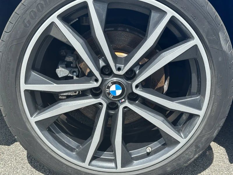 Photo de la voiture BMW X2 F39 xDrive 25e 220 ch BVA6 M Sport