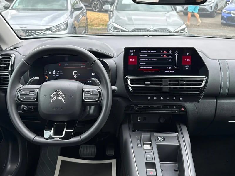 Photo de la voiture CITROEN C5 AIRCROSS Hybride 145 e-DCS6 Max