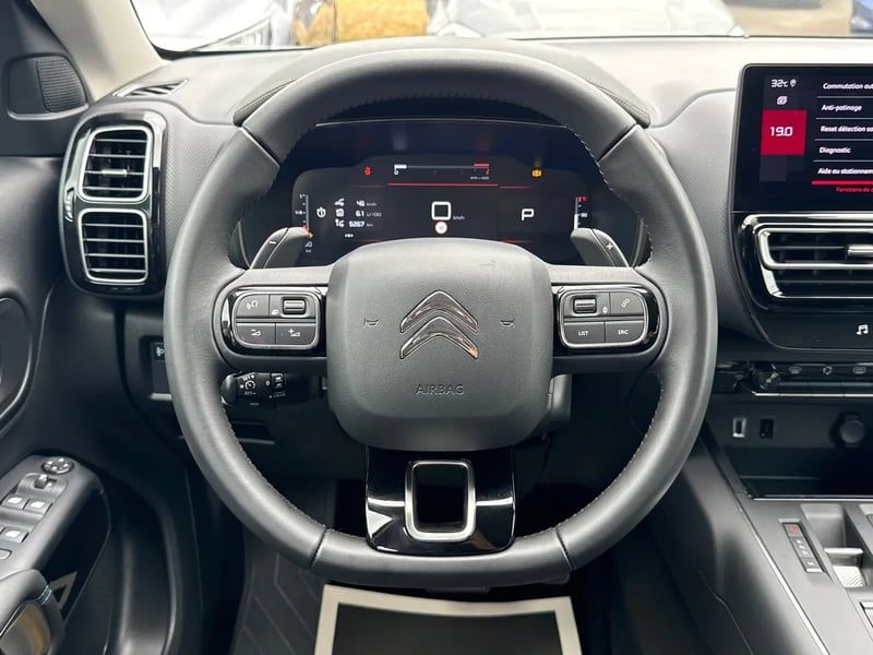 Photo de la voiture CITROEN C5 AIRCROSS Hybride 145 e-DCS6 Max