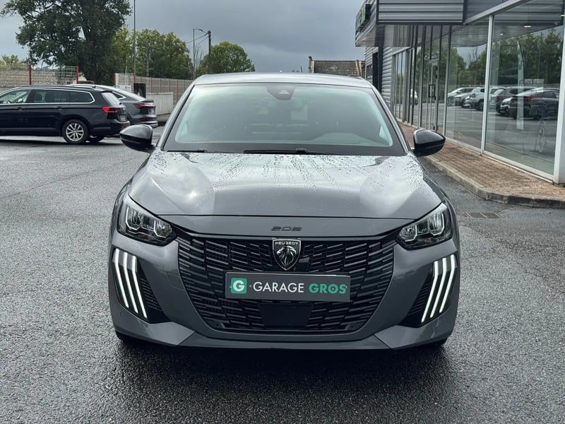 Photo de la voiture PEUGEOT 208 PureTech 100 S&S BVM6 Allure