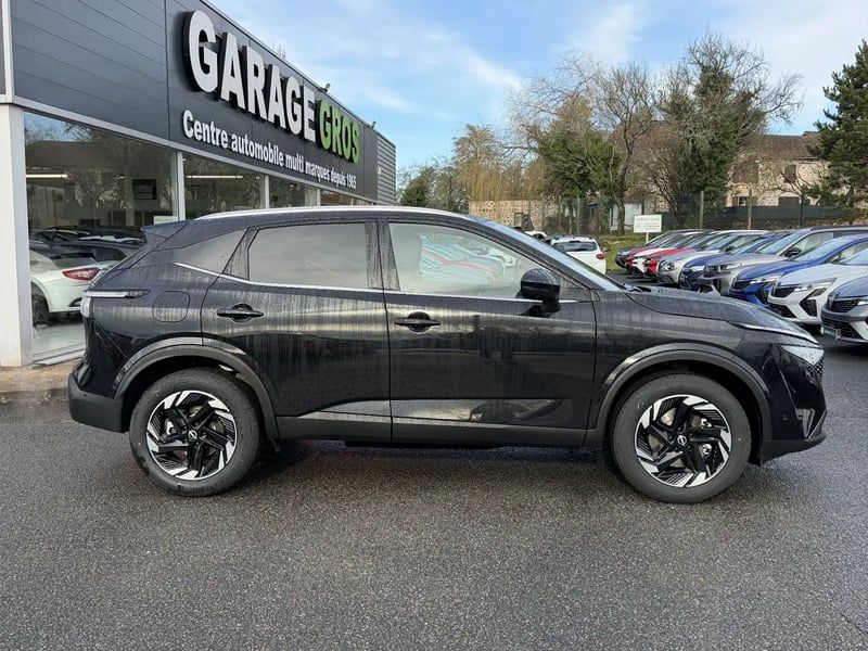 Photo de la voiture NISSAN QASHQAI Hybrid e-Power Gen3 205 ch N-Connecta