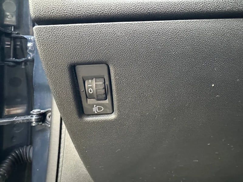 Photo de la voiture PEUGEOT 208 1.2 PureTech 82ch BVM5 Style