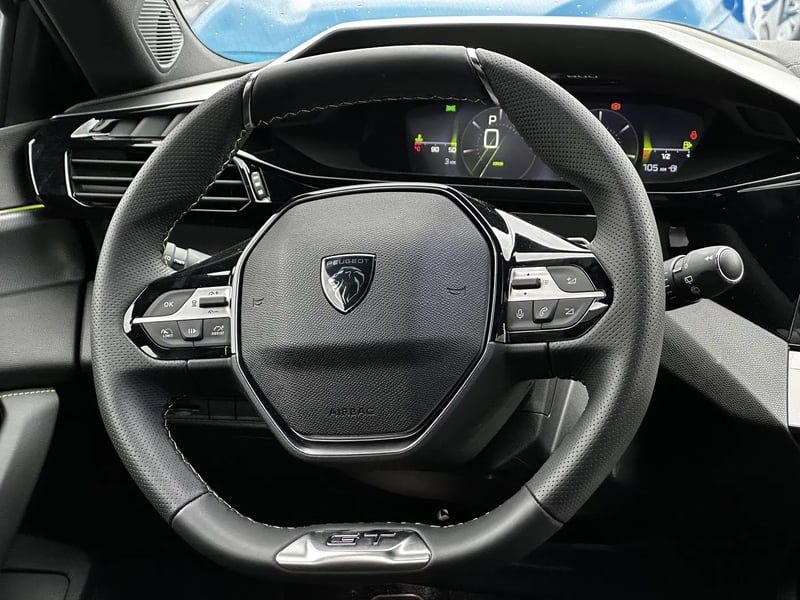 Photo de la voiture PEUGEOT 308 BlueHDi 130ch S&S EAT8 GT