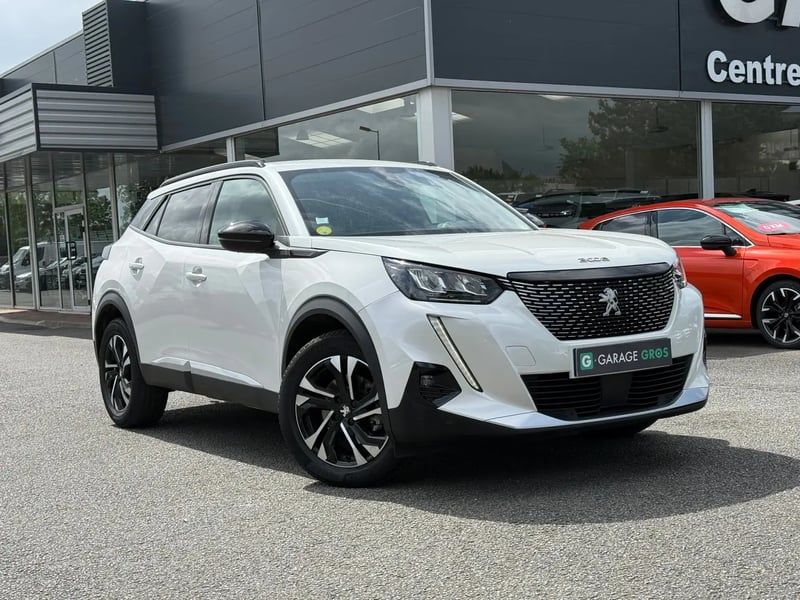 Photo de la voiture PEUGEOT 2008 BlueHDi 130 S&S EAT8 Allure