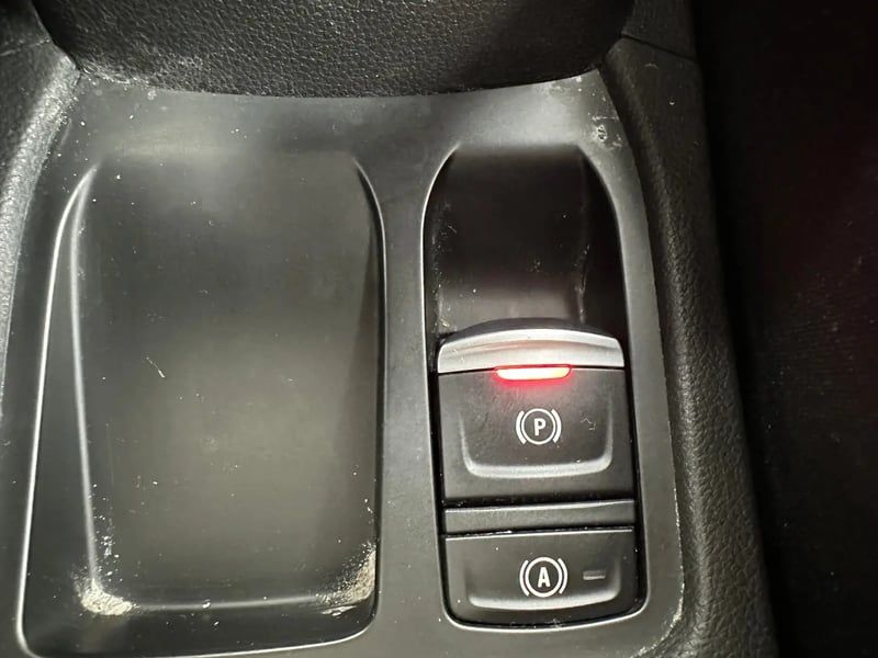 Photo de la voiture RENAULT CLIO V E-Tech full hybrid 145 ch GSR2 Techno