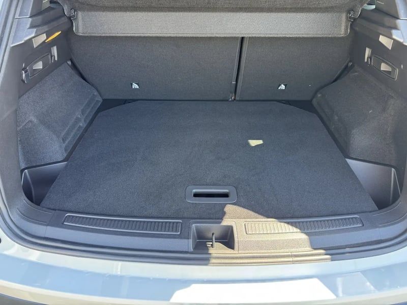Photo de la voiture RENAULT AUSTRAL full hybrid E-Tech 200 ch Techno