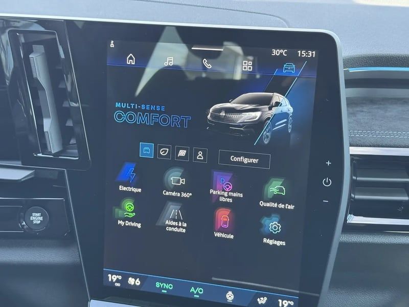 Photo de la voiture RENAULT ESPACE VI E-Tech full hybrid 200 GSR2 esprit Alpine