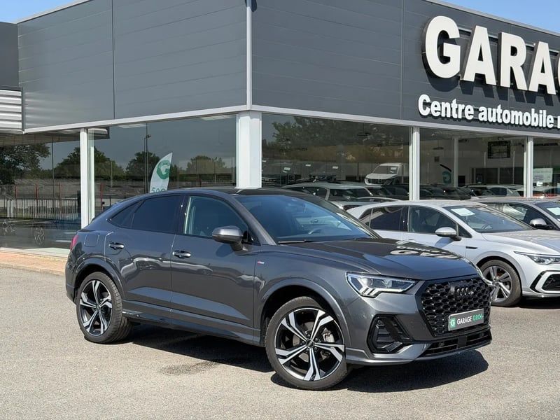 Photo de la voiture AUDI Q3 SPORTBACK 35 TDI 150 ch S tronic 7 S line