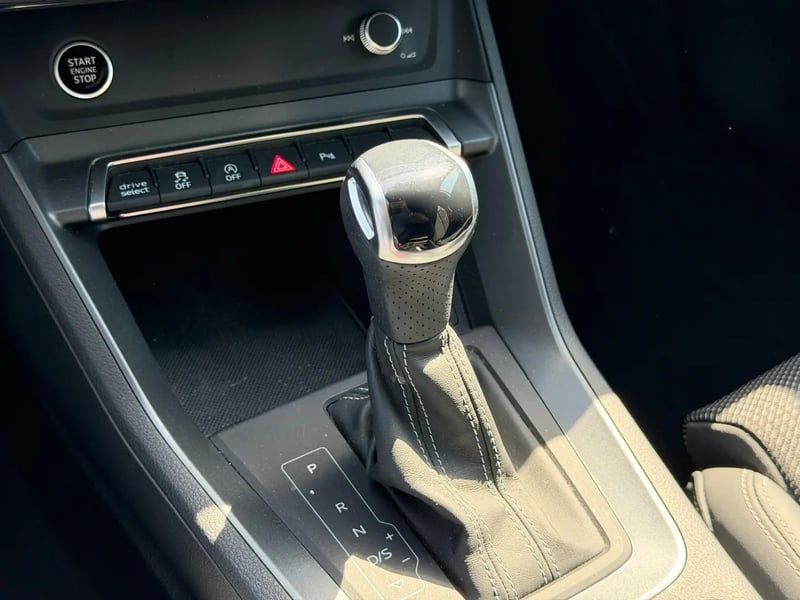 Photo de la voiture AUDI Q3 SPORTBACK 35 TDI 150 ch S tronic 7 S line