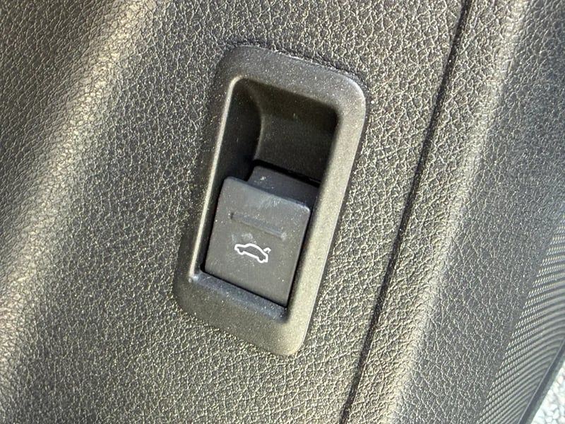 Photo de la voiture AUDI Q3 SPORTBACK 35 TDI 150 ch S tronic 7 S line