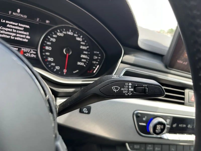 Photo de la voiture AUDI A5 SPORTBACK 2.0 TDI 150 S tronic 7 Design