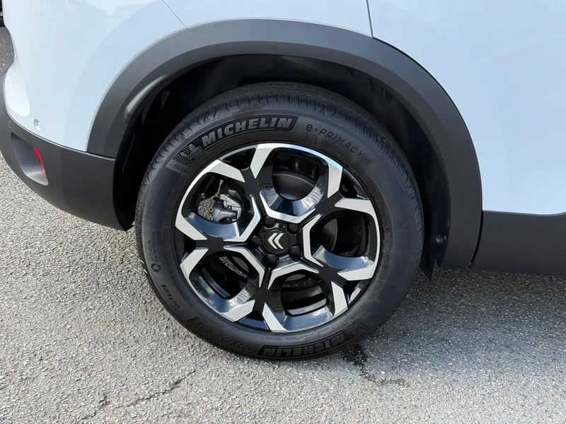 Photo de la voiture CITROEN C5 AIRCROSS Hybride 145 e-DCS6 Max