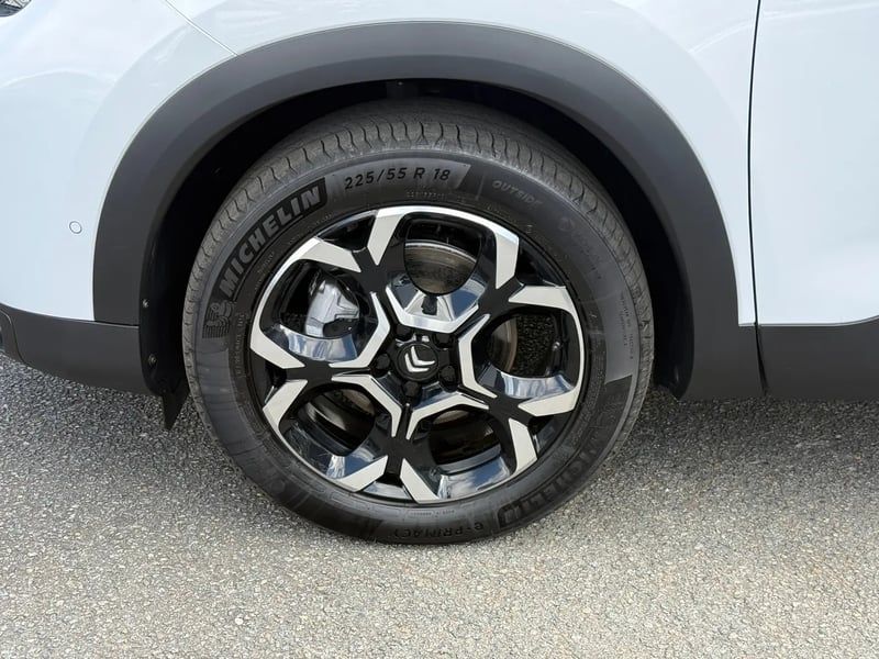 Photo de la voiture CITROEN C5 AIRCROSS Hybride 145 e-DCS6 Max