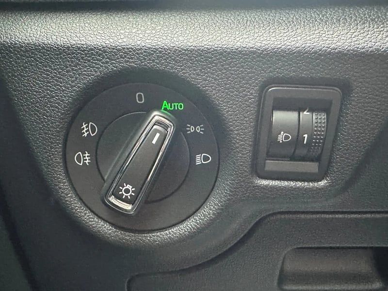 Photo de la voiture SKODA SCALA 1.0 TSI Evo 2 116 ch BVM6 Selection