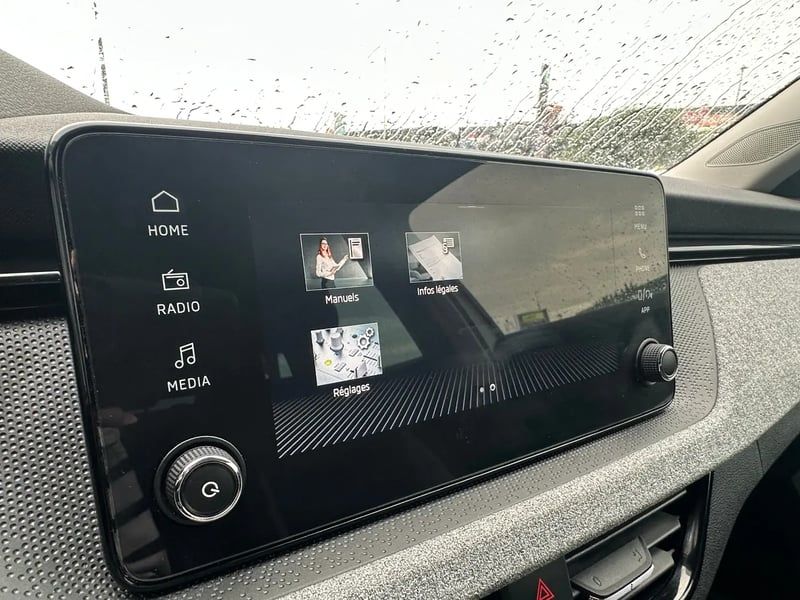 Photo de la voiture SKODA SCALA 1.0 TSI Evo 2 116 ch BVM6 Selection