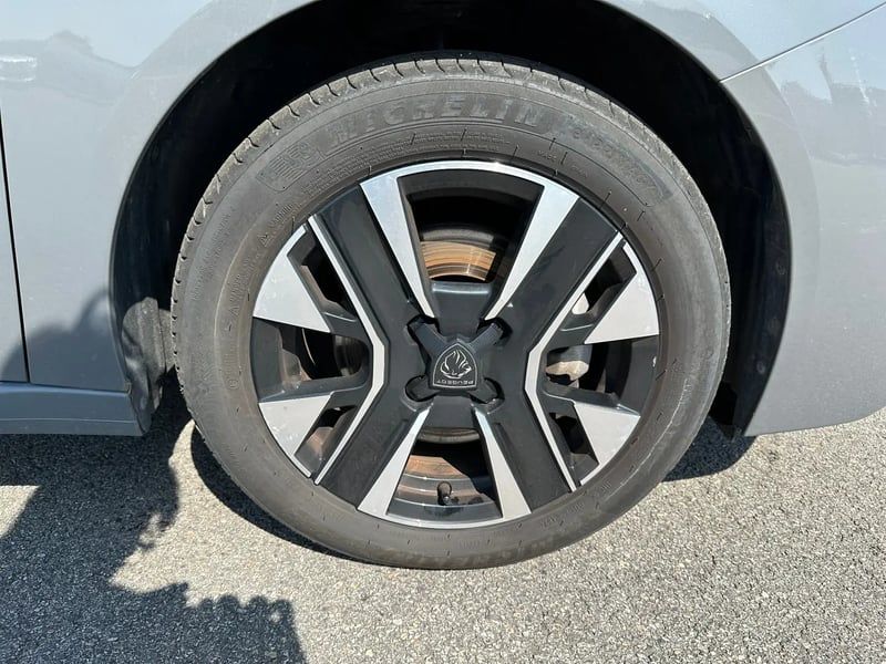 Photo de la voiture PEUGEOT 208 100 S&S BVM6 Allure