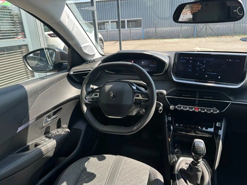 Photo de la voiture PEUGEOT 208 100 S&S BVM6 Allure