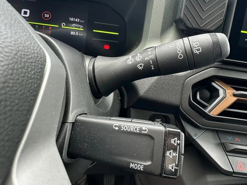 Photo de la voiture DACIA DUSTER Mild Hybrid 130 Extreme