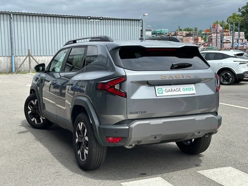 Photo de la voiture DACIA DUSTER Mild Hybrid 130 Extreme