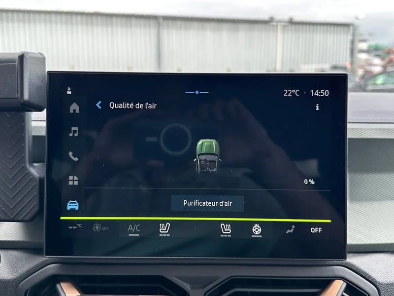 Photo de la voiture DACIA DUSTER Mild Hybrid 130 Extreme