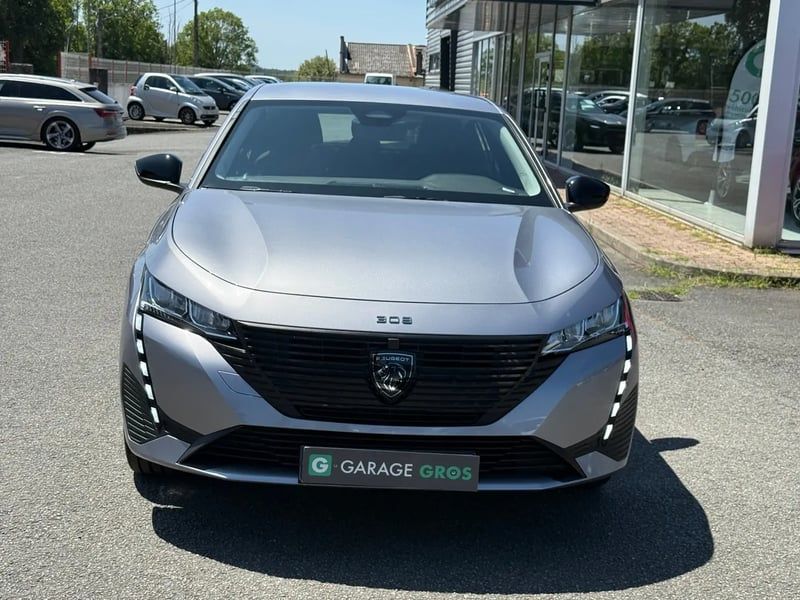 Photo de la voiture PEUGEOT 308 ELECTRIQUE 54 kWh 156ch Style
