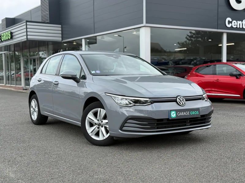 Photo de la voiture VOLKSWAGEN GOLF 1.5 TSI ACT OPF 130 BVM6 Life Business 1st