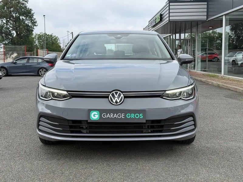 Photo de la voiture VOLKSWAGEN GOLF 1.5 TSI ACT OPF 130 BVM6 Life Business 1st