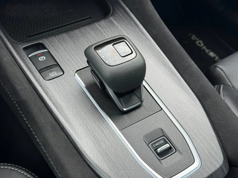 Photo de la voiture NISSAN QASHQAI Mild Hybrid 158 ch Xtronic Tekna+
