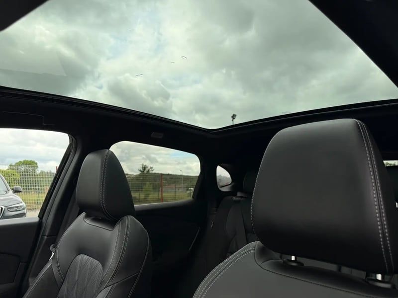 Photo de la voiture NISSAN QASHQAI Mild Hybrid 158 ch Xtronic Tekna+