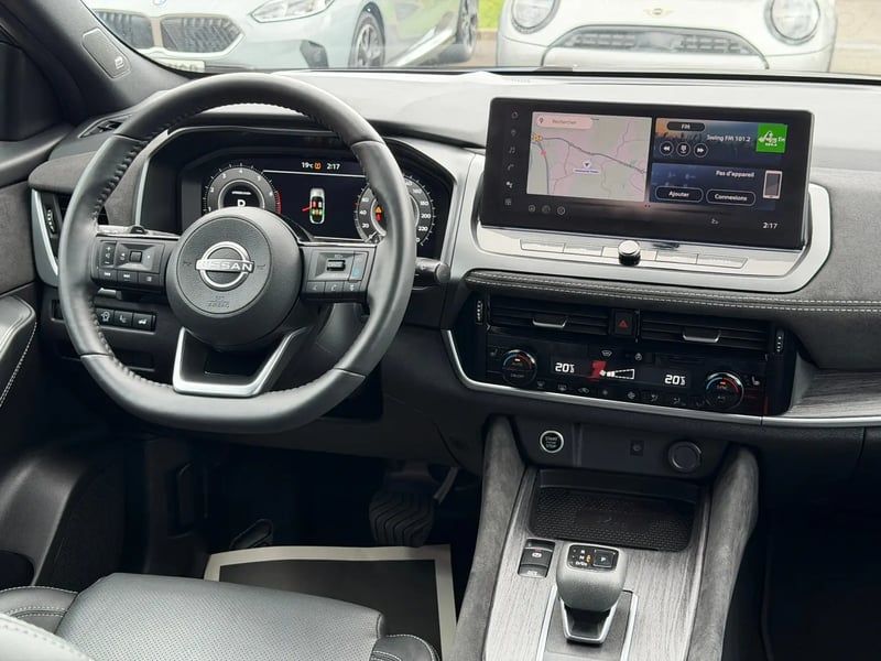 Photo de la voiture NISSAN QASHQAI Mild Hybrid 158 ch Xtronic Tekna+