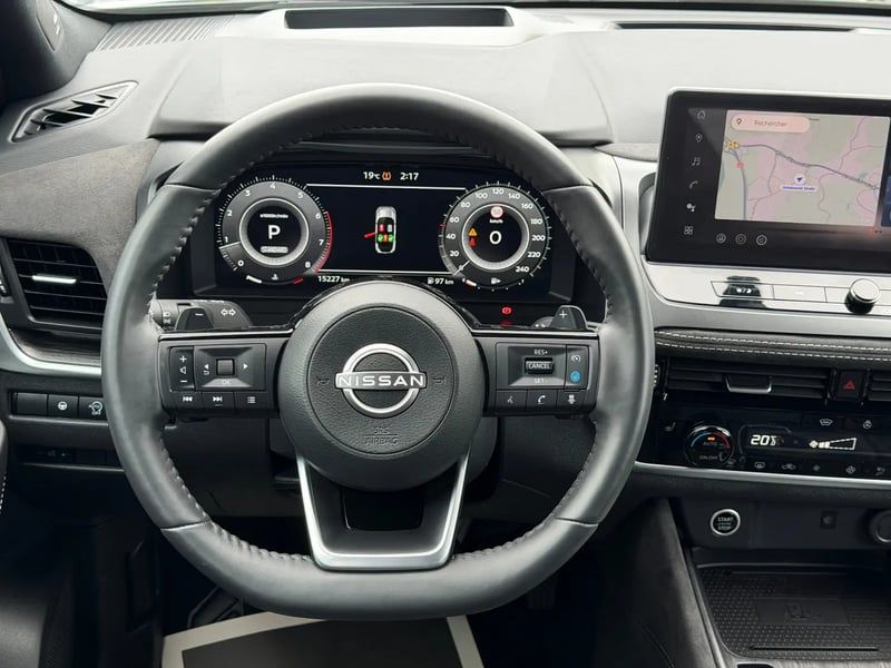 Photo de la voiture NISSAN QASHQAI Mild Hybrid 158 ch Xtronic Tekna+