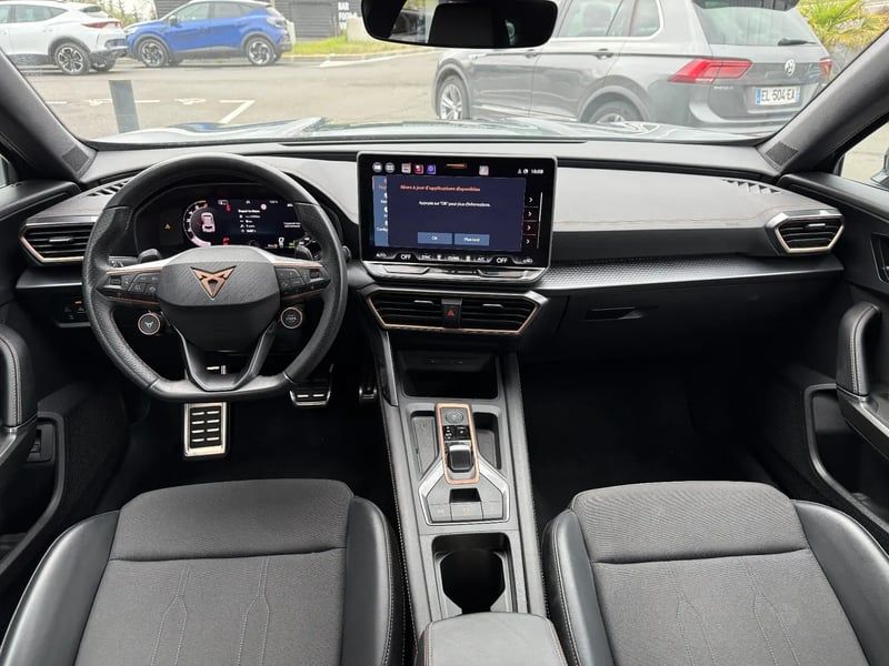 Photo de la voiture CUPRA FORMENTOR 1.5 eTSI Hybrid 150 ch DSG7 V