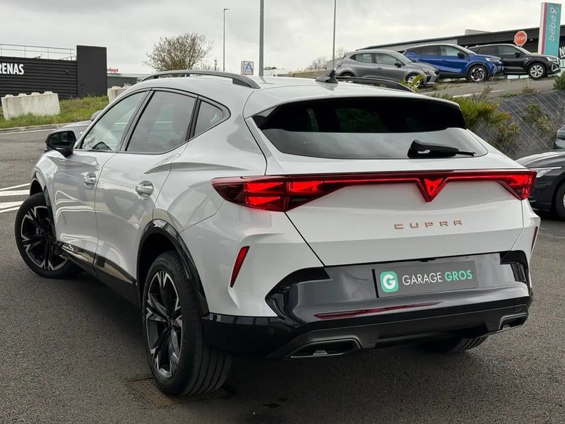 Photo de la voiture CUPRA FORMENTOR 1.5 eTSI Hybrid 150 ch DSG7 V