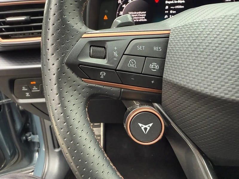 Photo de la voiture CUPRA FORMENTOR 1.5 eTSI Hybrid 150 ch DSG7 V