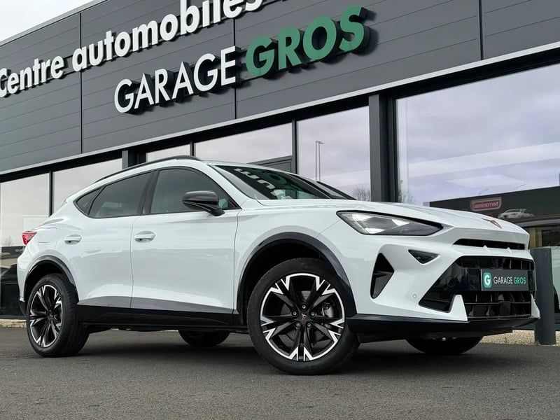 Photo de la voiture CUPRA FORMENTOR 1.5 eTSI Hybrid 150 ch DSG7 V