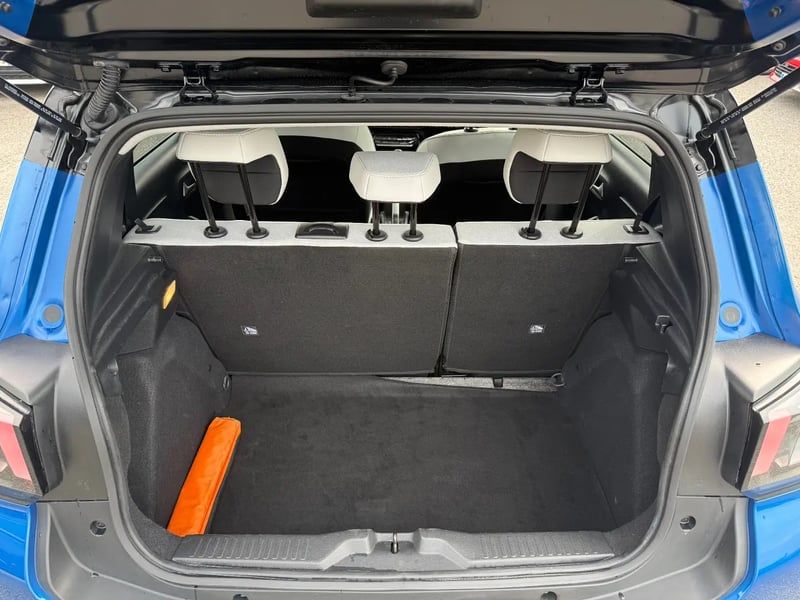 Photo de la voiture CITROEN C3 Turbo 100 ch Manuelle Max