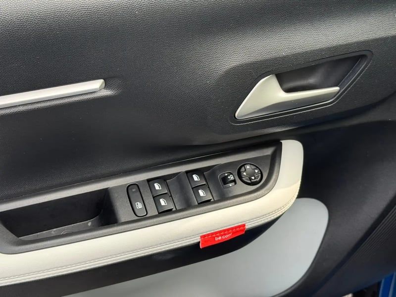 Photo de la voiture CITROEN C3 Turbo 100 ch Manuelle Max