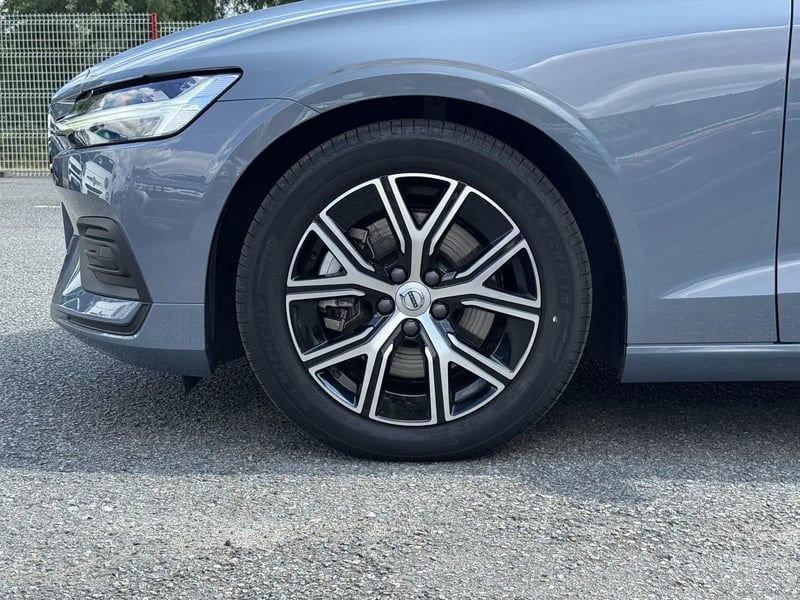 Photo de la voiture VOLVO S60 B4 MHEV 197 ch DCT7 Core+