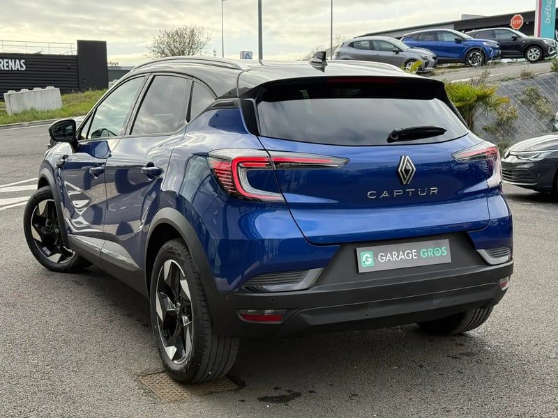 Photo de la voiture RENAULT CAPTUR Eco-G 100 ch Techno
