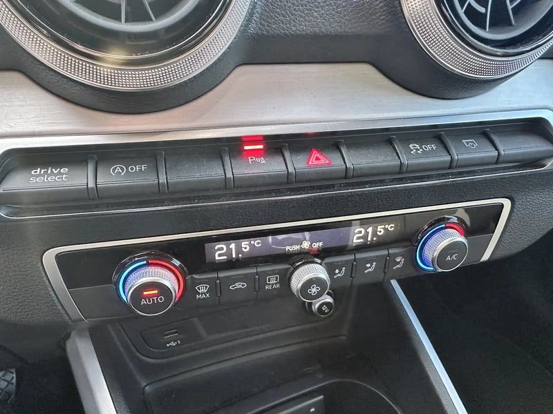 Photo de la voiture AUDI Q2 30 TFSI 110 BVM6 Advanced