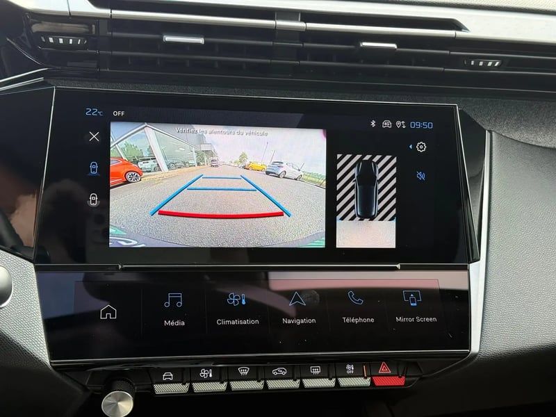 Photo de la voiture PEUGEOT 308 BlueHDi 130ch S&S EAT8 Allure