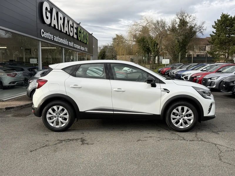 Photo de la voiture RENAULT CAPTUR TCe 90 - 21 Intens