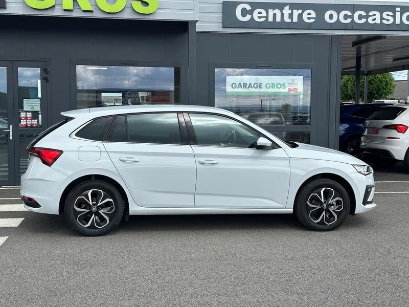Photo de la voiture SKODA SCALA 1.0 TSI Evo 2 116 ch DSG7 Selection