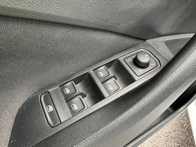 Photo de la voiture SKODA SCALA 1.0 TSI Evo 2 116 ch DSG7 Selection