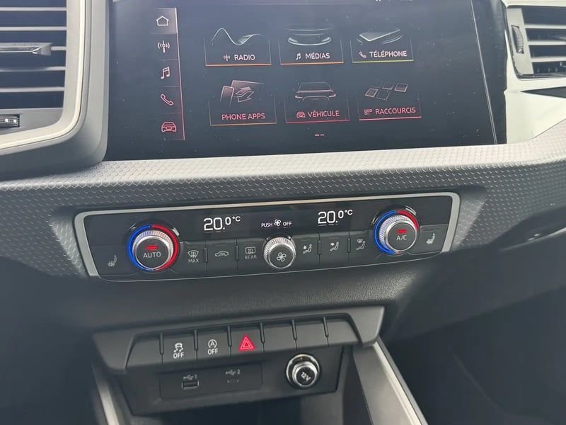 Photo de la voiture AUDI A1 SPORTBACK 25 TFSI 95 ch BVM5 Design