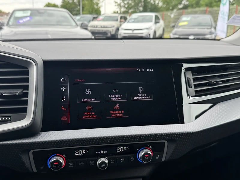 Photo de la voiture AUDI A1 SPORTBACK 25 TFSI 95 ch BVM5 Design