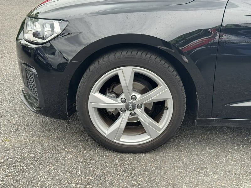 Photo de la voiture AUDI A1 SPORTBACK 25 TFSI 95 ch BVM5 Design