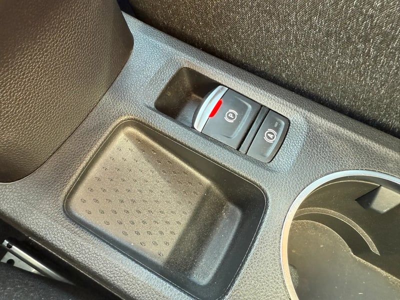 Photo de la voiture RENAULT CAPTUR Eco-G 100 ch Techno