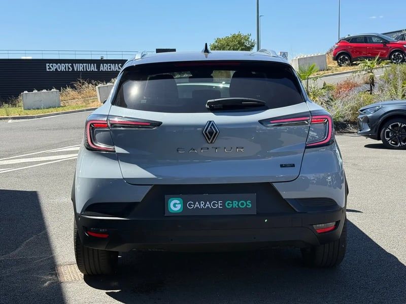 Photo de la voiture RENAULT CAPTUR Eco-G 100 ch Techno